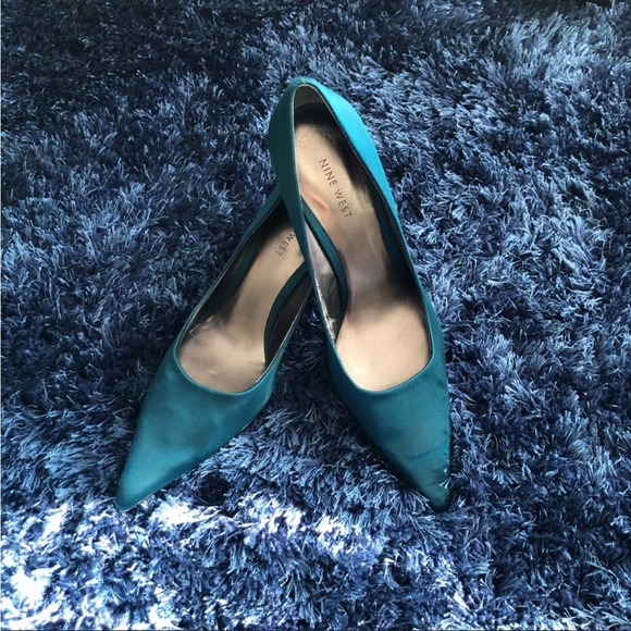 Nine West Teal color Shoes &Purse Set - Picture 2 of 12